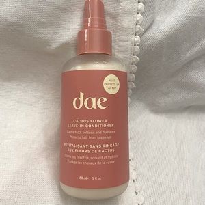 DAE Cactus Flower Leave-In Conditioner - Full-Size (5 oz)